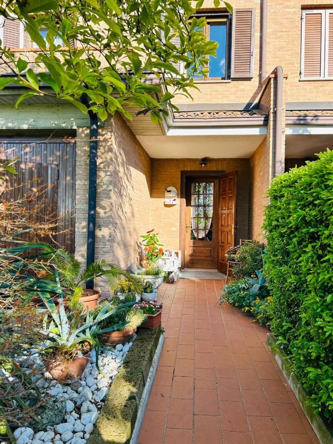 Bed and Breakfast Il Giardino Segreto Maranello Exterior foto